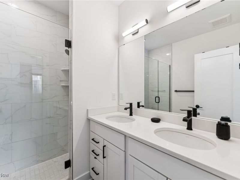 1440 E 15 Street, Cleveland, OH 44114 Photo 18