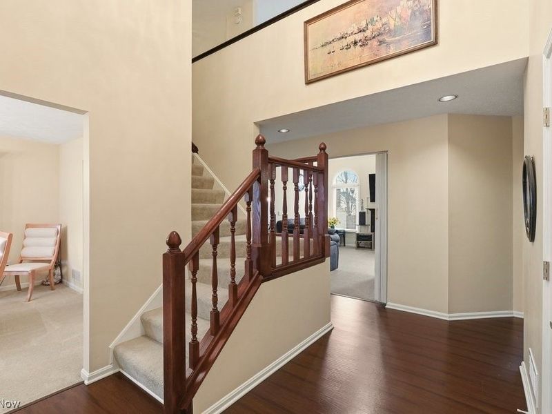 1159 Park Ledge Drive, Macedonia, OH 44056 Photo 3