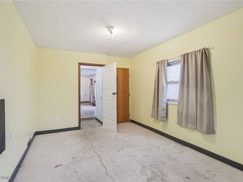 2736 Applehill Avenue SE, Robertsville, OH 44670 Photo 11