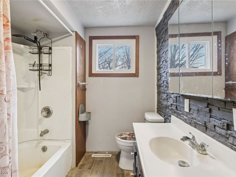 2736 Applehill Avenue SE, Robertsville, OH 44670 Photo 15