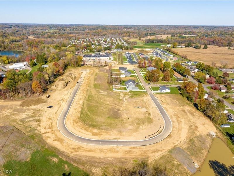 W Lakewood Drive, Canal Fulton, OH 44614 Photo 5