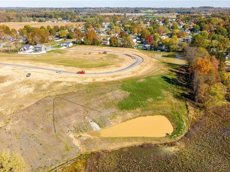 W Lakewood Drive, Canal Fulton, OH 44614 Photo 16