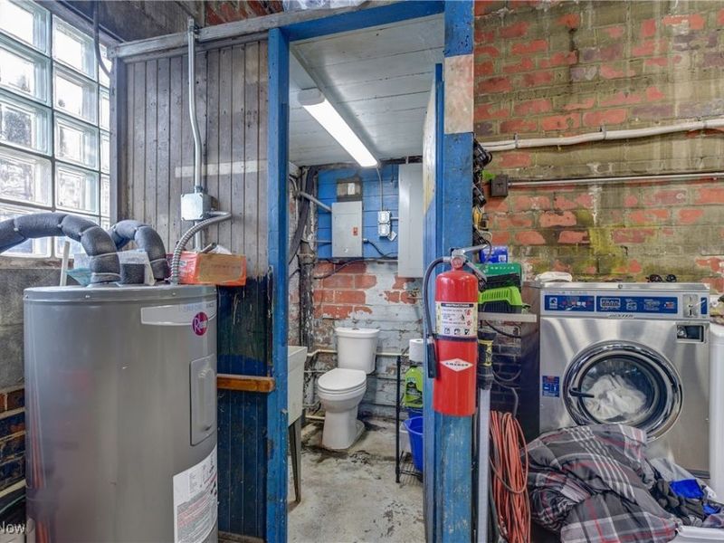 2030 Broadview Road, Cleveland, OH 44109 Photo 10