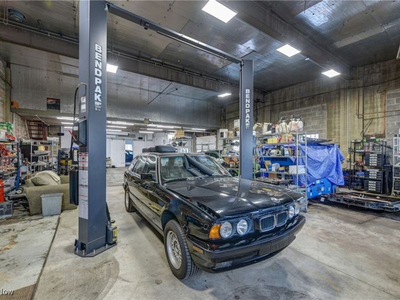 2030 Broadview Road, Cleveland, OH 44109 Photo 13