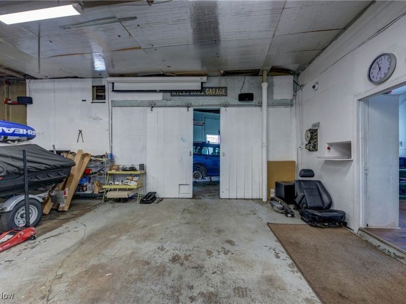 2030 Broadview Road, Cleveland, OH 44109 Photo 16