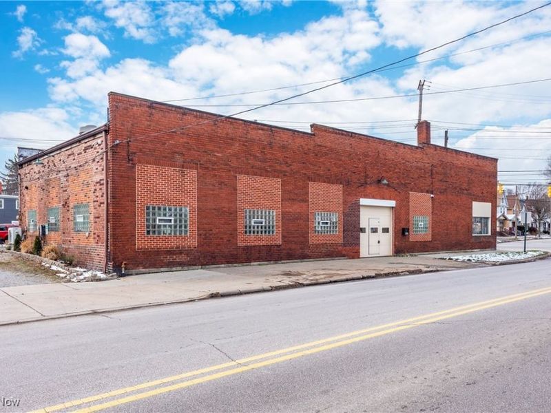 2030 Broadview Road, Cleveland, OH 44109 Photo 2