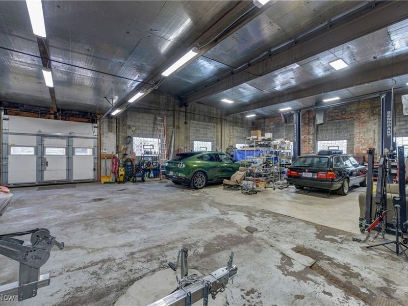 2030 Broadview Road, Cleveland, OH 44109 Photo 25