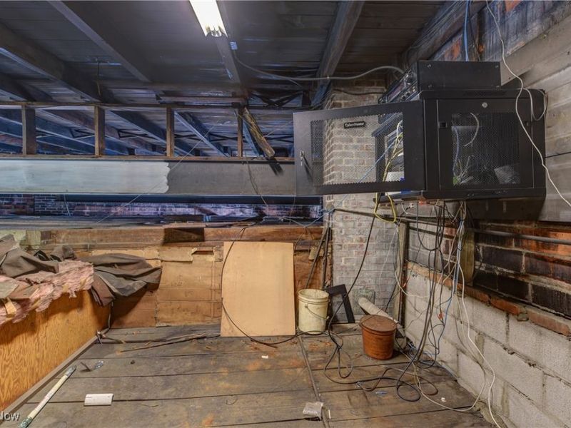 2030 Broadview Road, Cleveland, OH 44109 Photo 29