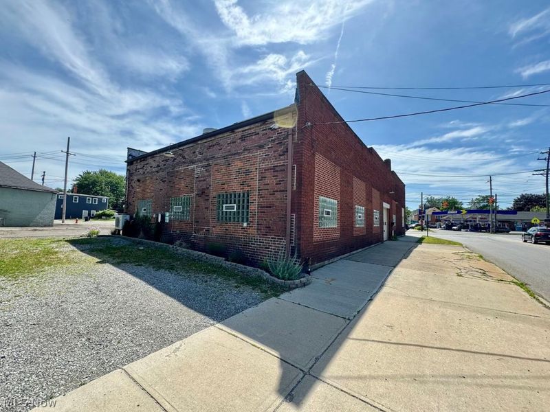 2030 Broadview Road, Cleveland, OH 44109 Photo 39