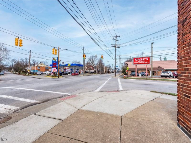 2030 Broadview Road, Cleveland, OH 44109 Photo 40