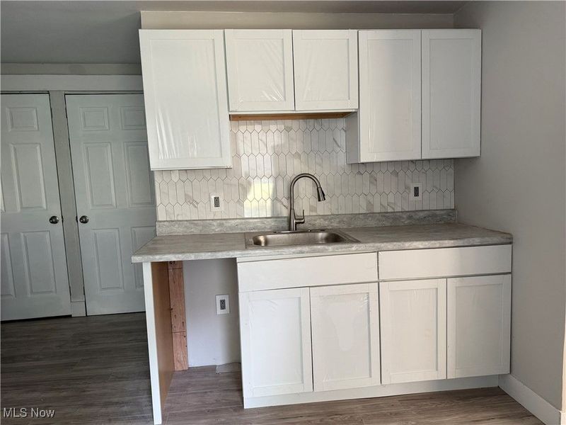 2066 W 81st Street, Cleveland, OH 44102 Photo 2