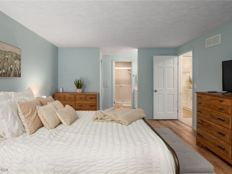 9693 Martinique Drive, Concord, OH 44060 Photo 16