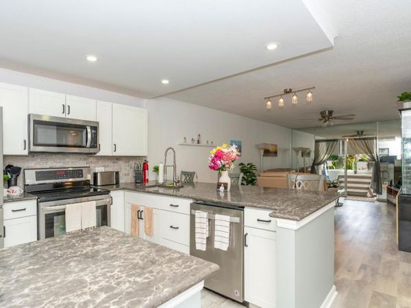 2600 NE 1st Lane, Unit 104, Boynton Beach, FL 33435