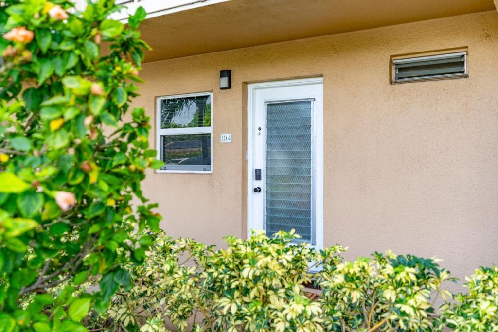 2600 NE 1st Lane, Unit 104, Boynton Beach, FL 33435 Photo