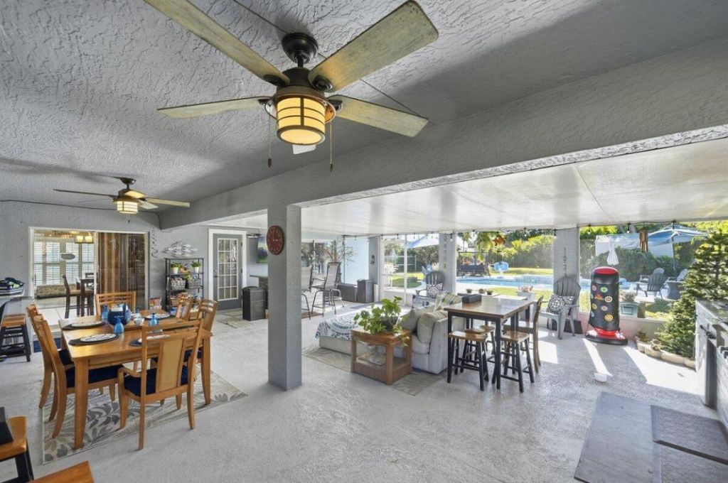 1002 SW Hamrock Avenue, Port Saint Lucie, FL 34953 Photo