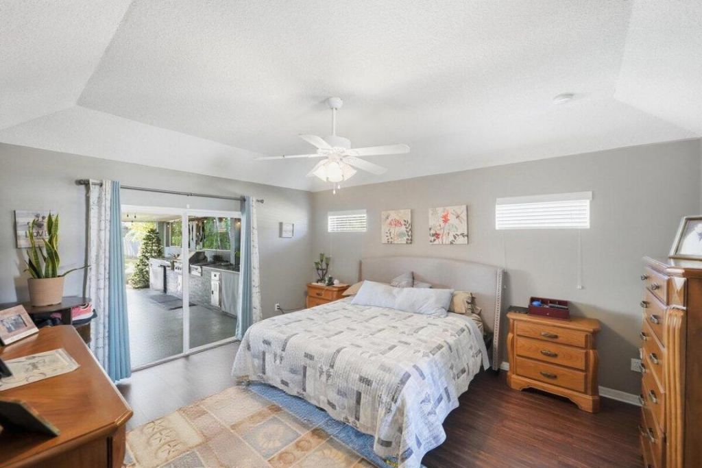 1002 SW Hamrock Avenue, Port Saint Lucie, FL 34953 Photo