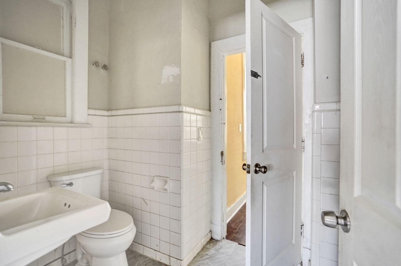 627 30th Street, West Palm Beach, FL 33407 Photo