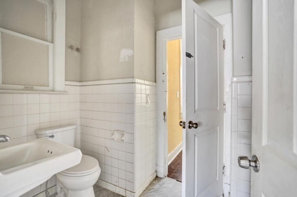 627 30th Street, West Palm Beach, FL 33407 Photo