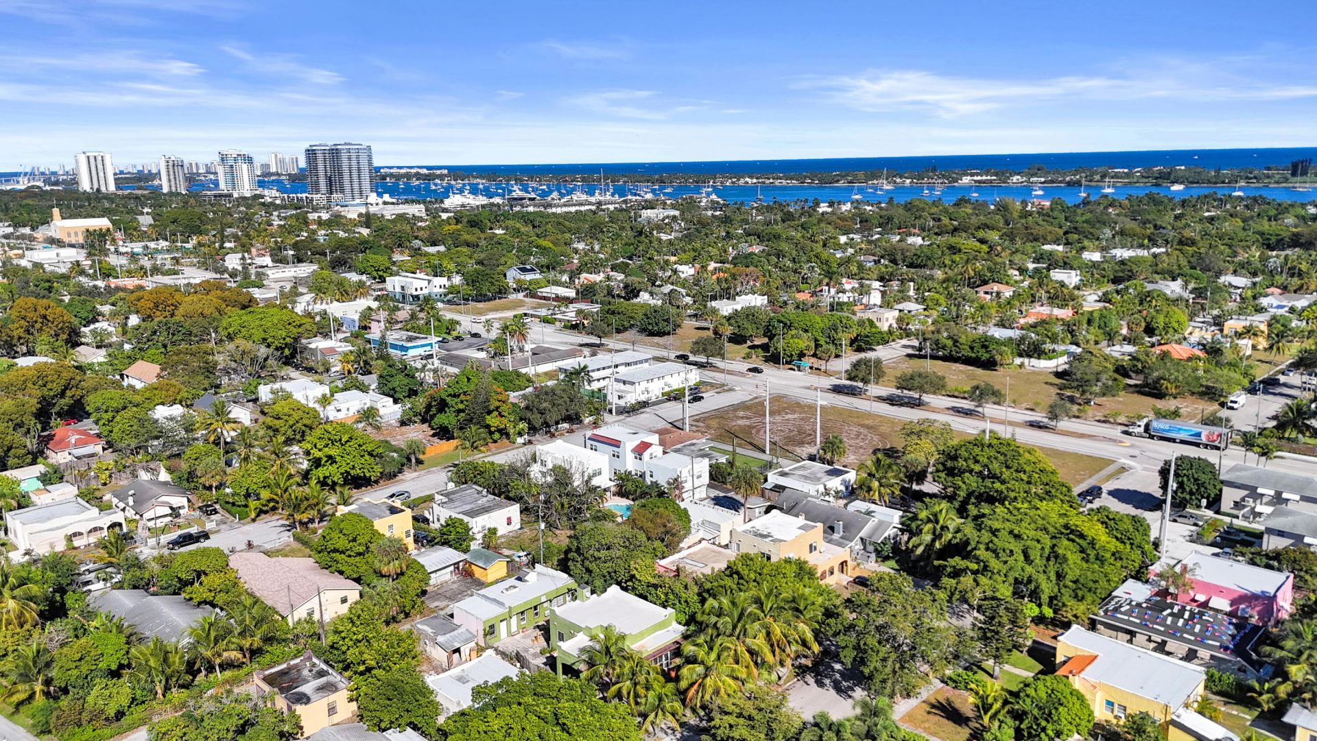 627 30th Street, West Palm Beach, FL 33407 Photo