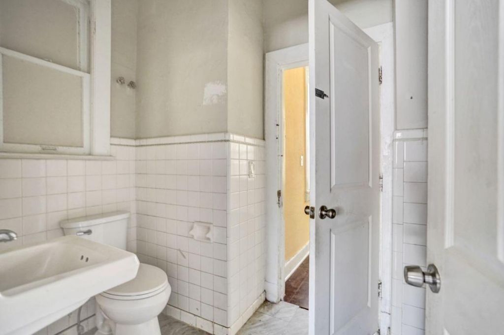 627 30th Street, West Palm Beach, FL 33407 Photo