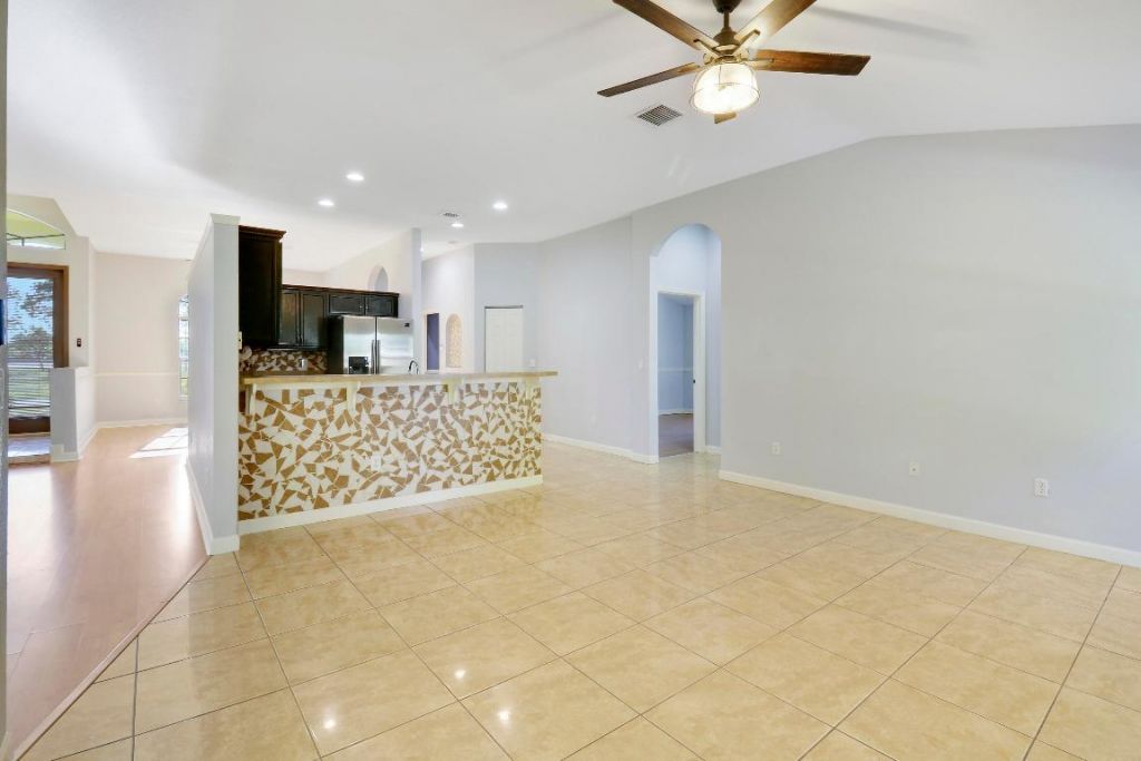 709 NW North Macedo Boulevard, Port Saint Lucie, FL 34983 Photo