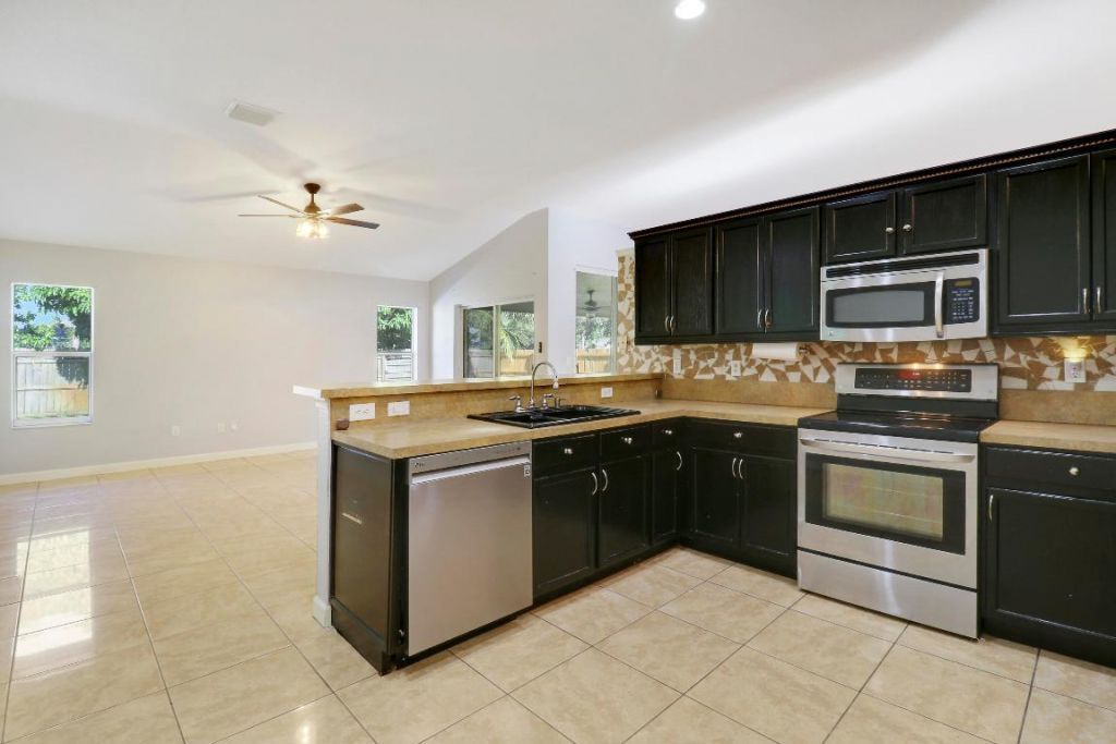 709 NW North Macedo Boulevard, Port Saint Lucie, FL 34983 Photo