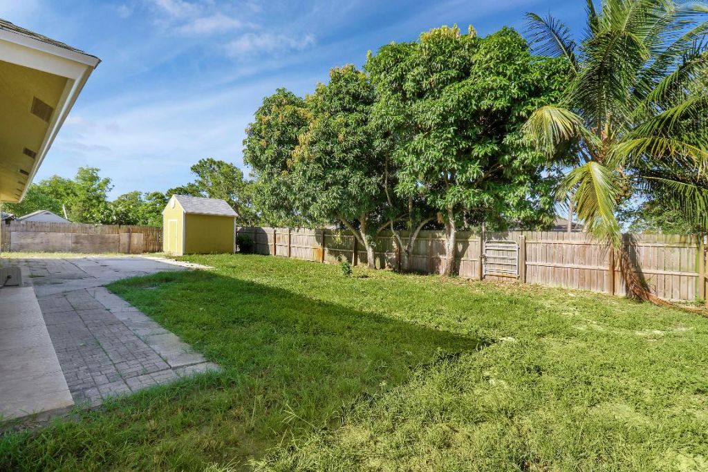 709 NW North Macedo Boulevard, Port Saint Lucie, FL 34983 Photo