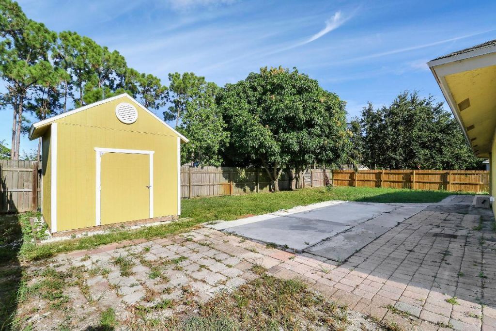 709 NW North Macedo Boulevard, Port Saint Lucie, FL 34983 Photo