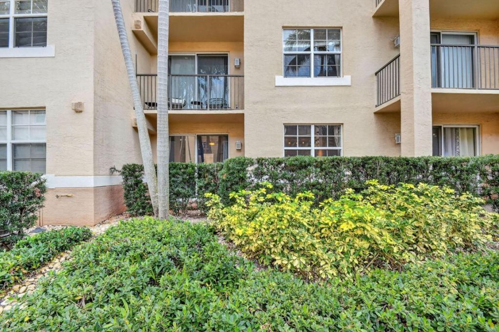 1805 N Flagler Drive, Unit 115, West Palm Beach, FL 33407 Photo