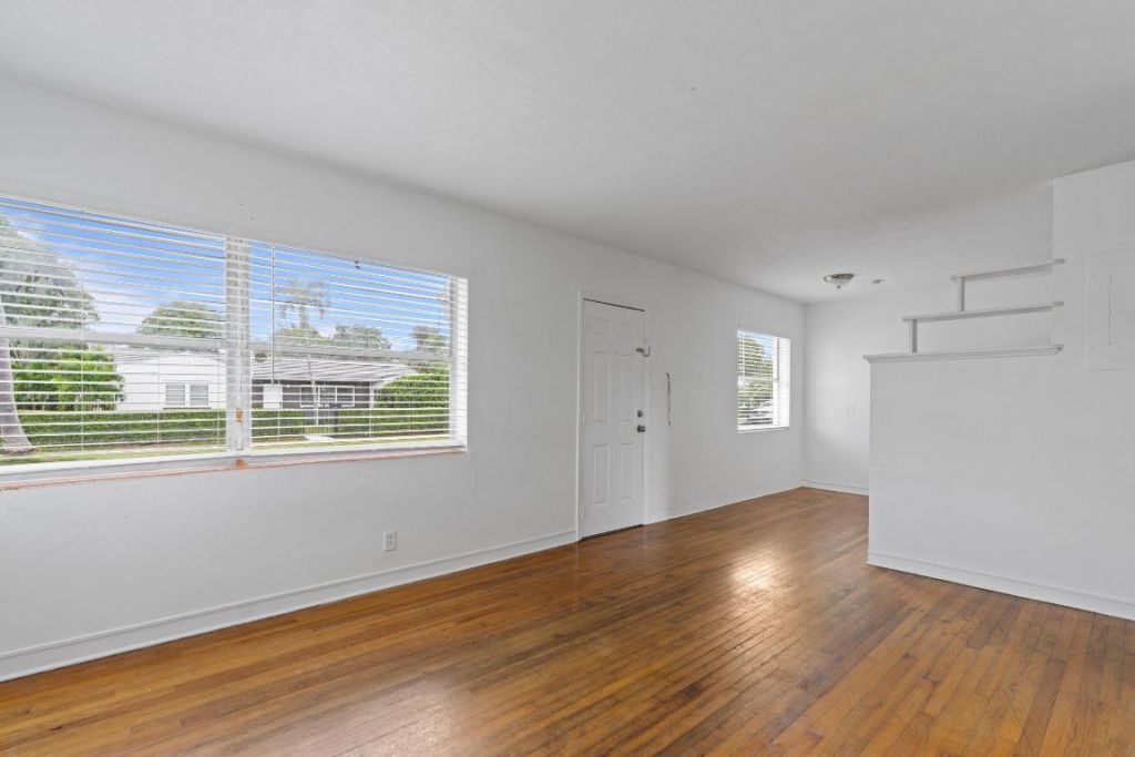 5208 Spruce Avenue, Unit B, West Palm Beach, FL 33407 Photo