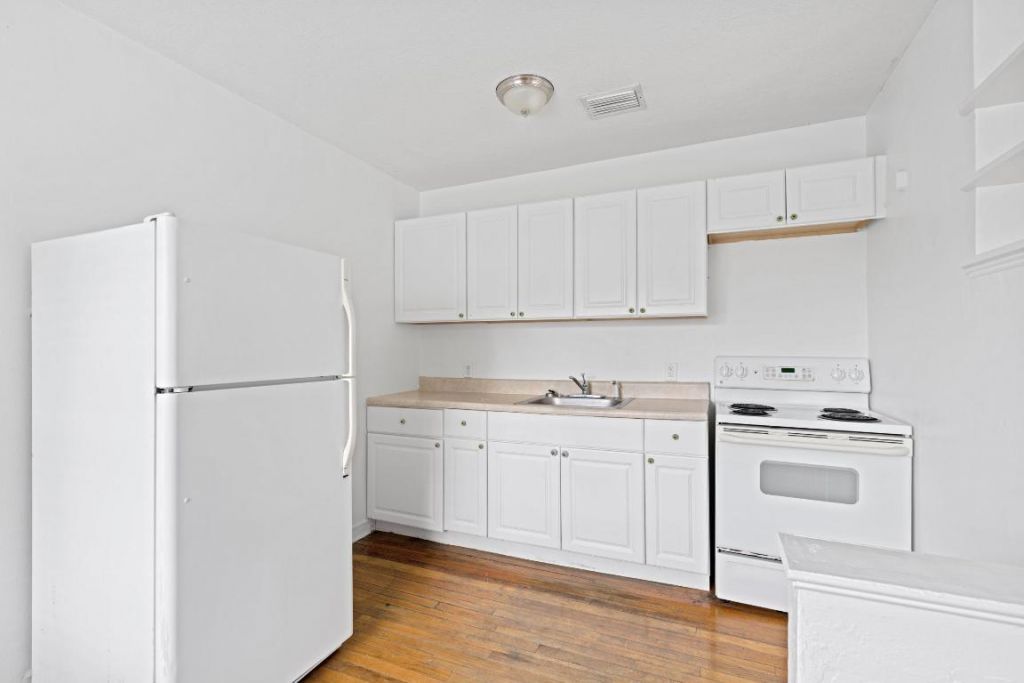 5208 Spruce Avenue, Unit B, West Palm Beach, FL 33407 Photo