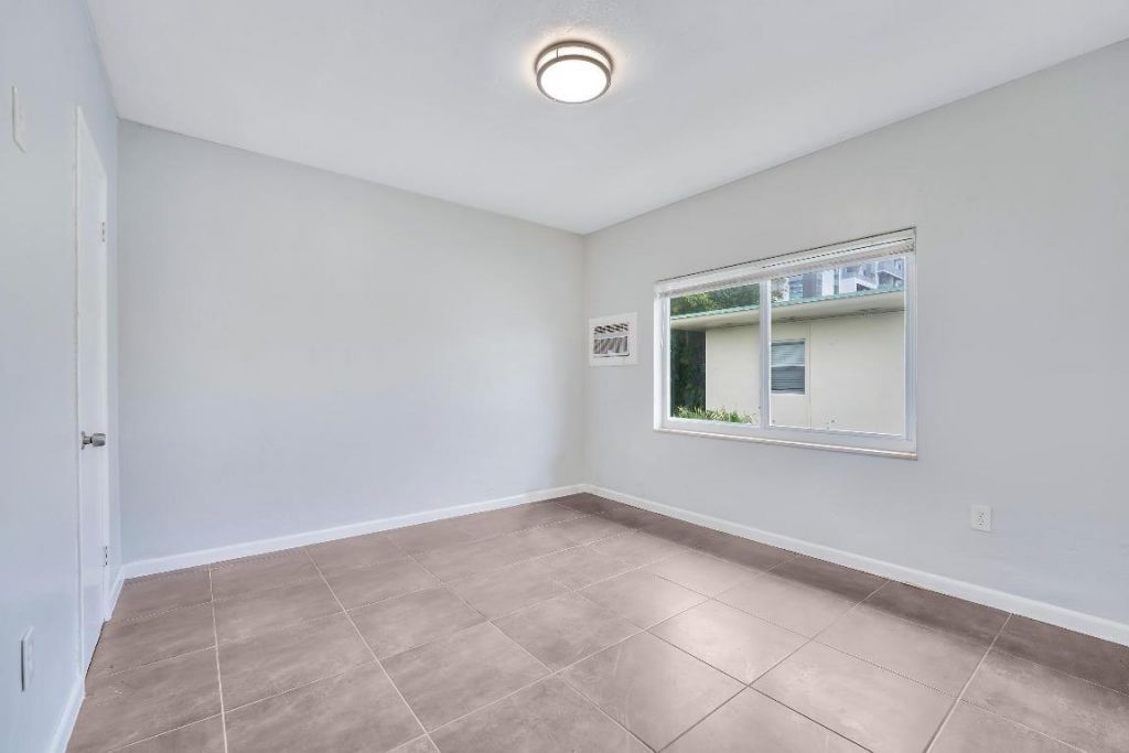 521 NE 82nd Terrace, Unit 9, Miami, FL 33138 Photo