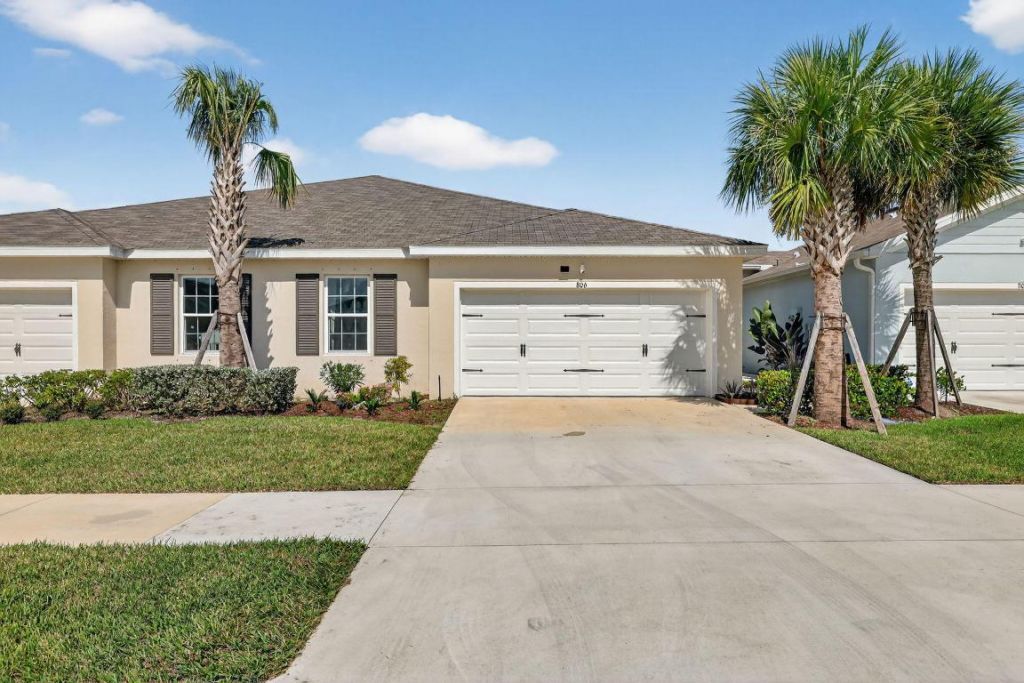 806 Persimmon Place, Fort Pierce, FL 34981 Photo
