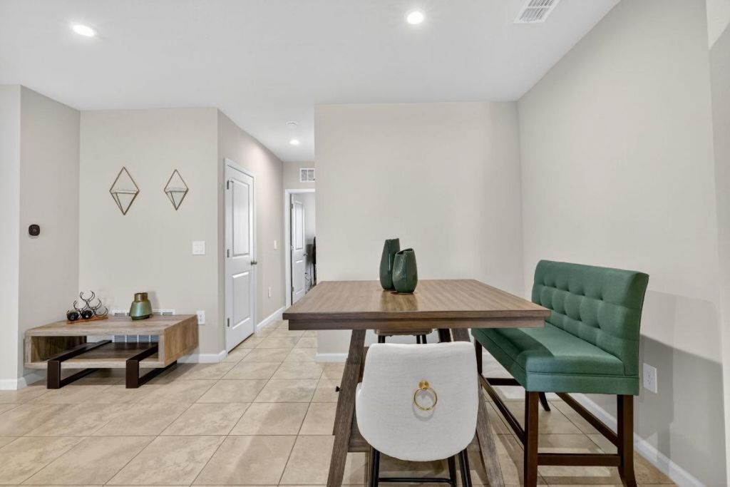 806 Persimmon Place, Fort Pierce, FL 34981 Photo