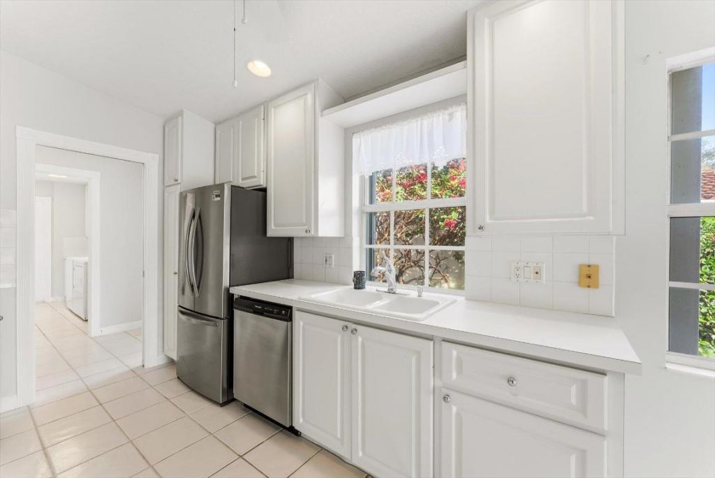 2162 Blue Springs Road, West Palm Beach, FL 33411 Photo