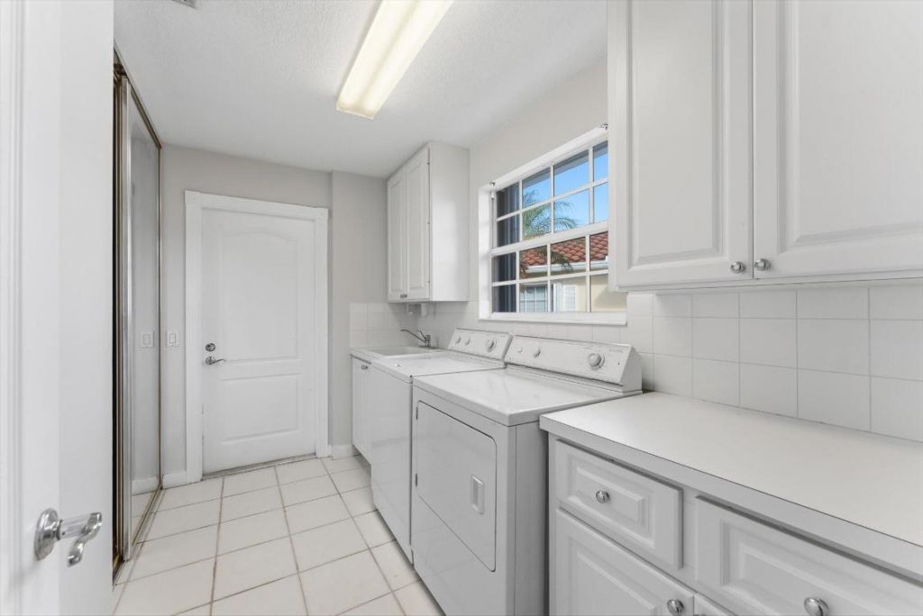 2162 Blue Springs Road, West Palm Beach, FL 33411 Photo