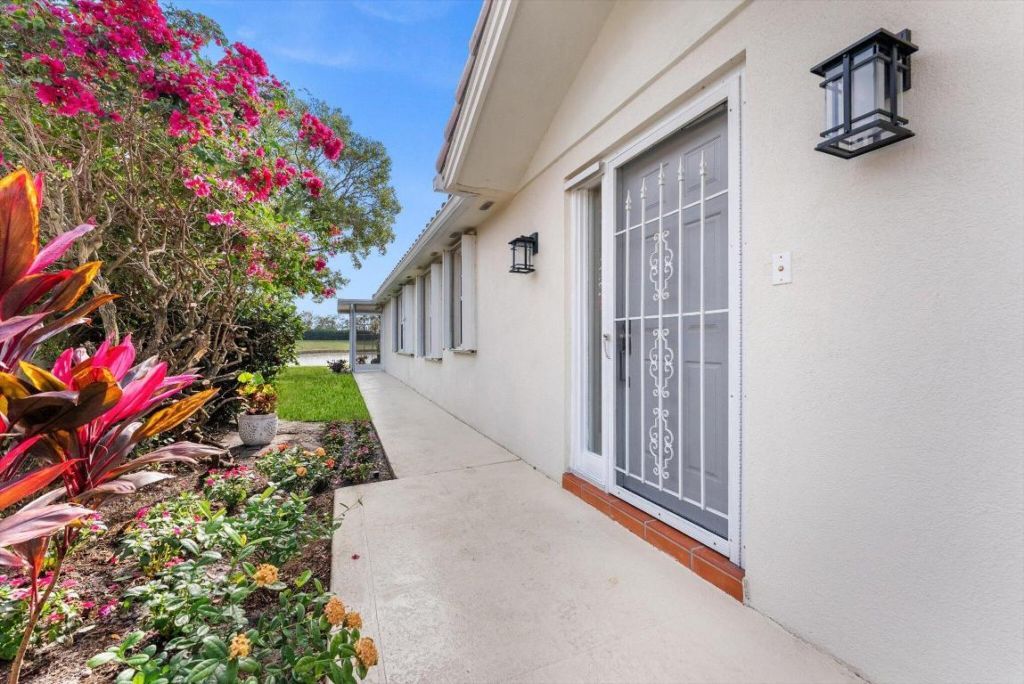 2162 Blue Springs Road, West Palm Beach, FL 33411 Photo