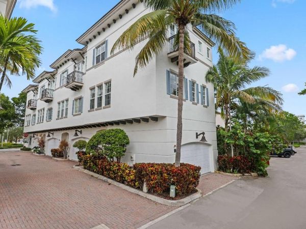 285 SE 6th Avenue, Unit I, Delray Beach, FL 33483