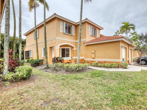 6136 Sugar Loaf Lane, West Palm Beach, FL 33411