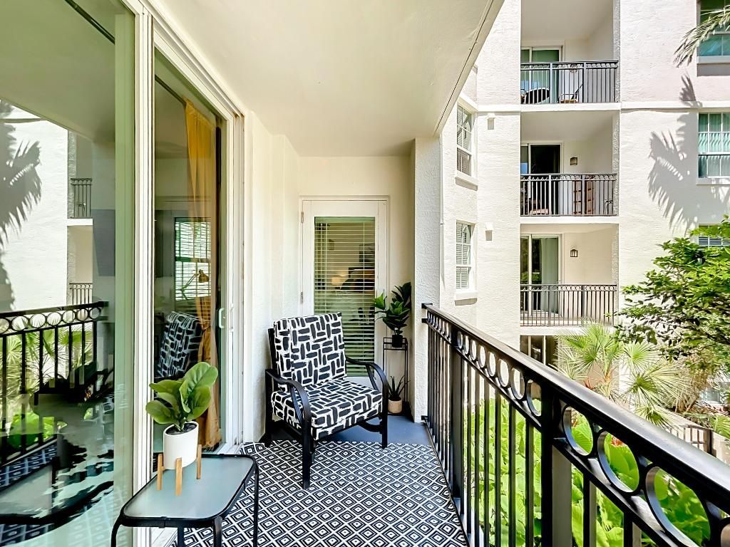 600 S Dixie Highway, Unit 630, West Palm Beach, FL 33401 Photo