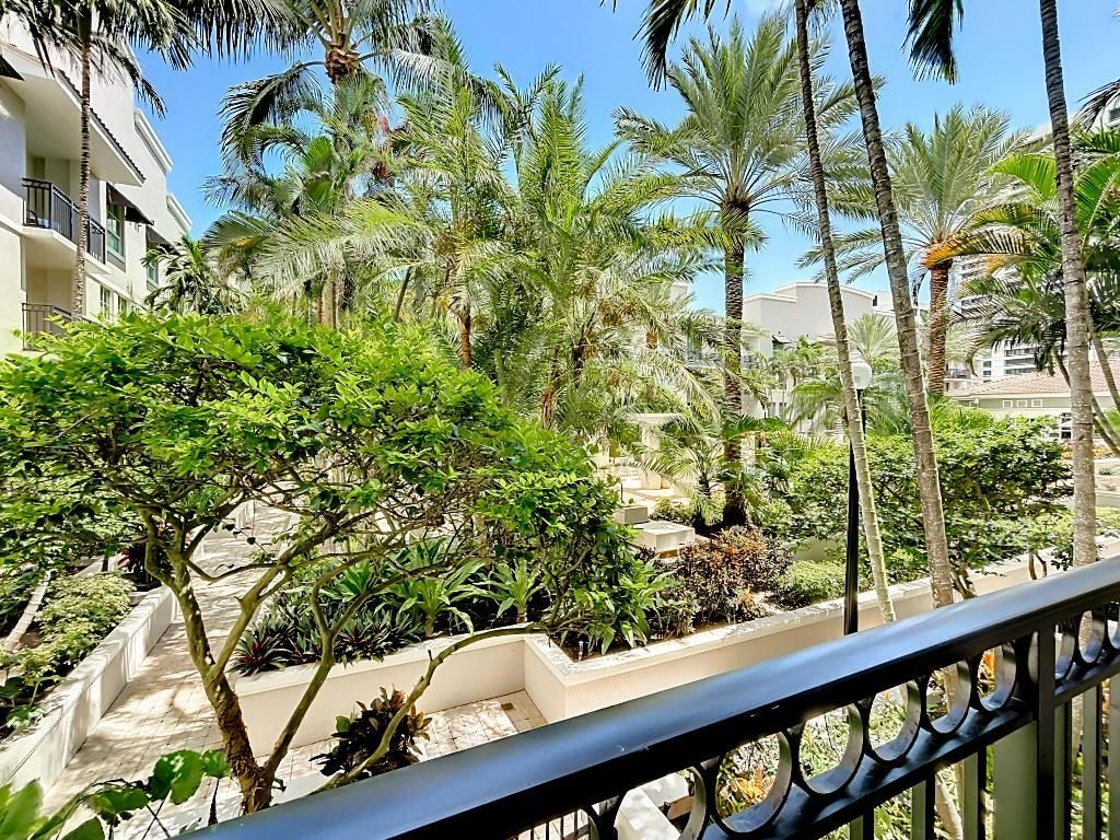 600 S Dixie Highway, Unit 630, West Palm Beach, FL 33401 Photo