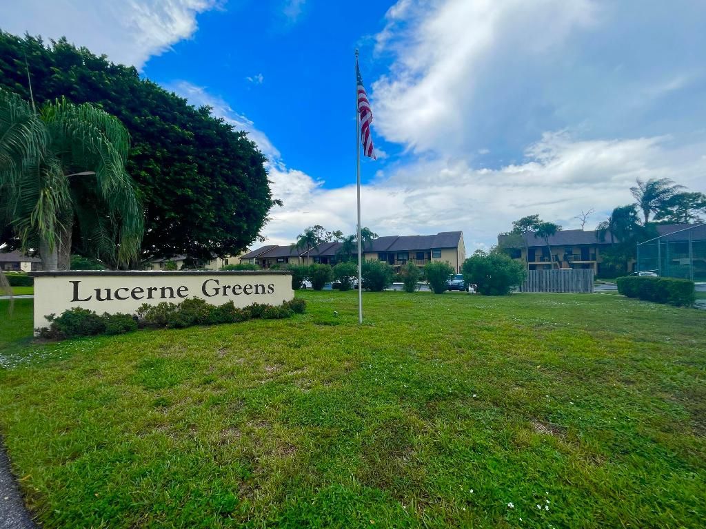 4698 Lucerne Lakes Boulevard E, Unit 203, Lake Worth, FL 33467 Main Photo