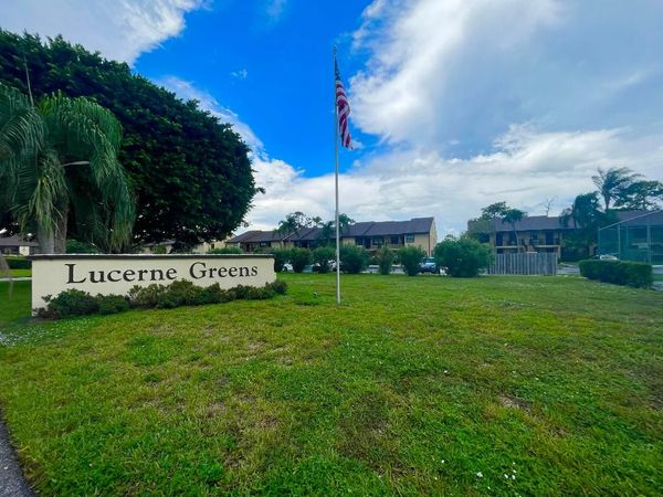 4698 Lucerne Lakes Boulevard E, Unit 203, Lake Worth, FL 33467