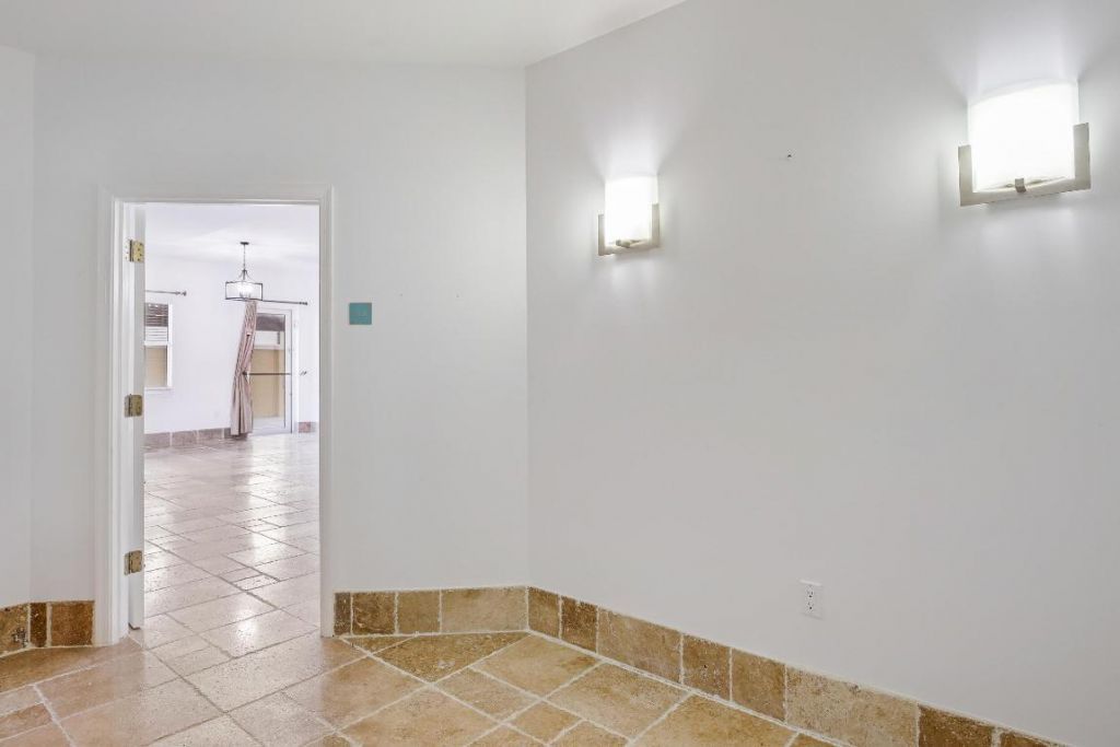 3940 N Flagler Drive, Unit 201, West Palm Beach, FL 33407 Photo