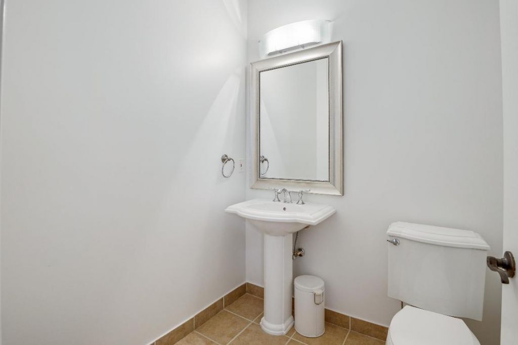 3940 N Flagler Drive, Unit 201, West Palm Beach, FL 33407 Photo