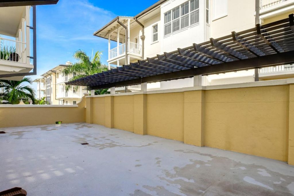 3940 N Flagler Drive, Unit 201, West Palm Beach, FL 33407 Photo