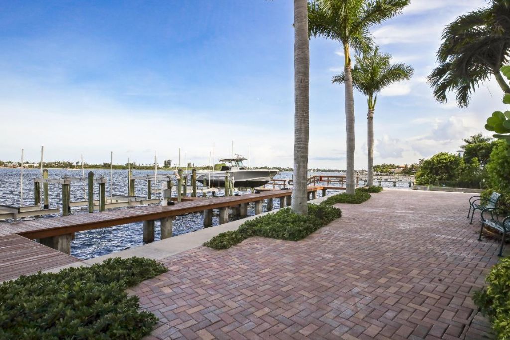 3940 N Flagler Drive, Unit 201, West Palm Beach, FL 33407 Photo