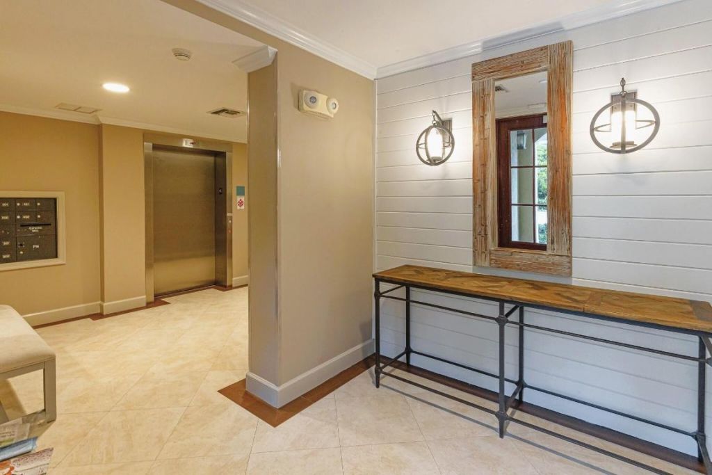 3940 N Flagler Drive, Unit 201, West Palm Beach, FL 33407 Photo