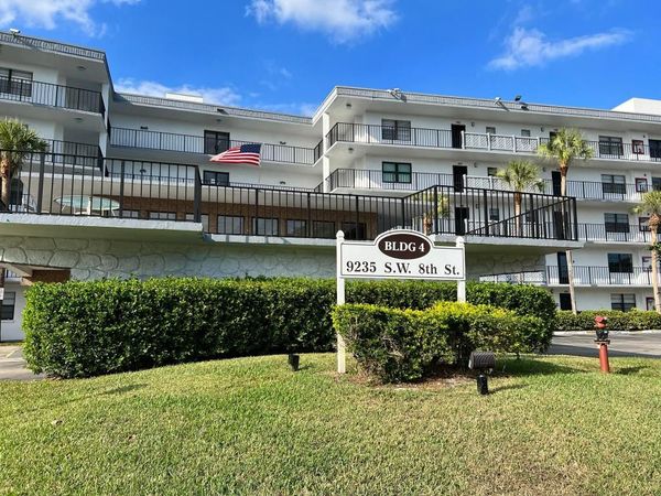 9235 SW 8th Street, Unit 106, Boca Raton, FL 33428