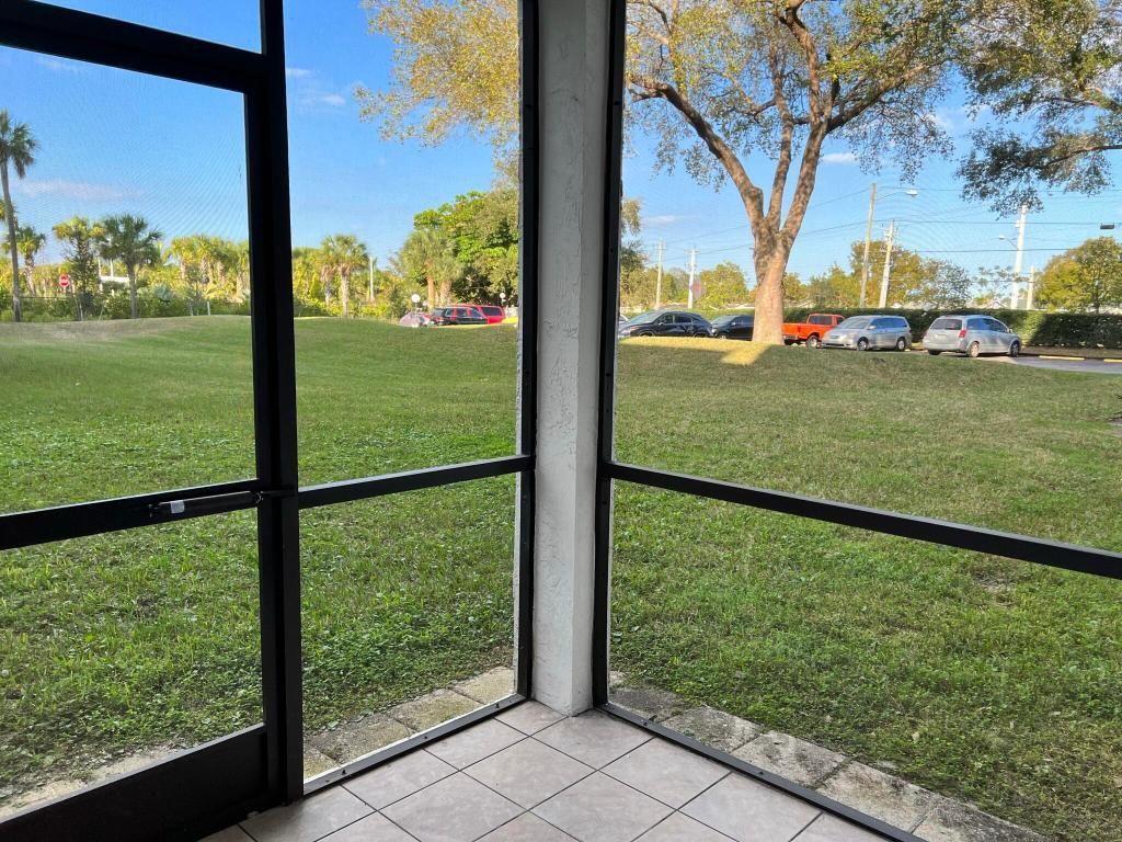 9235 SW 8th Street, Unit 106, Boca Raton, FL 33428 Photo